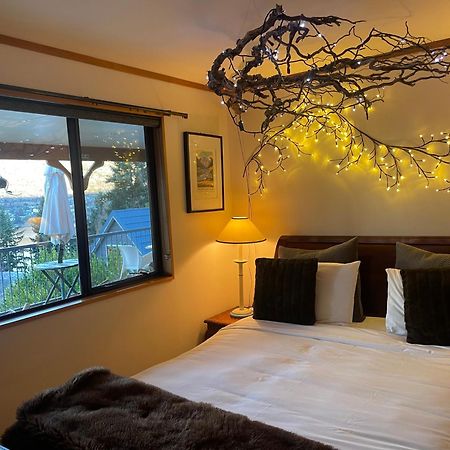 The Embassy B&B Queenstown Luaran gambar