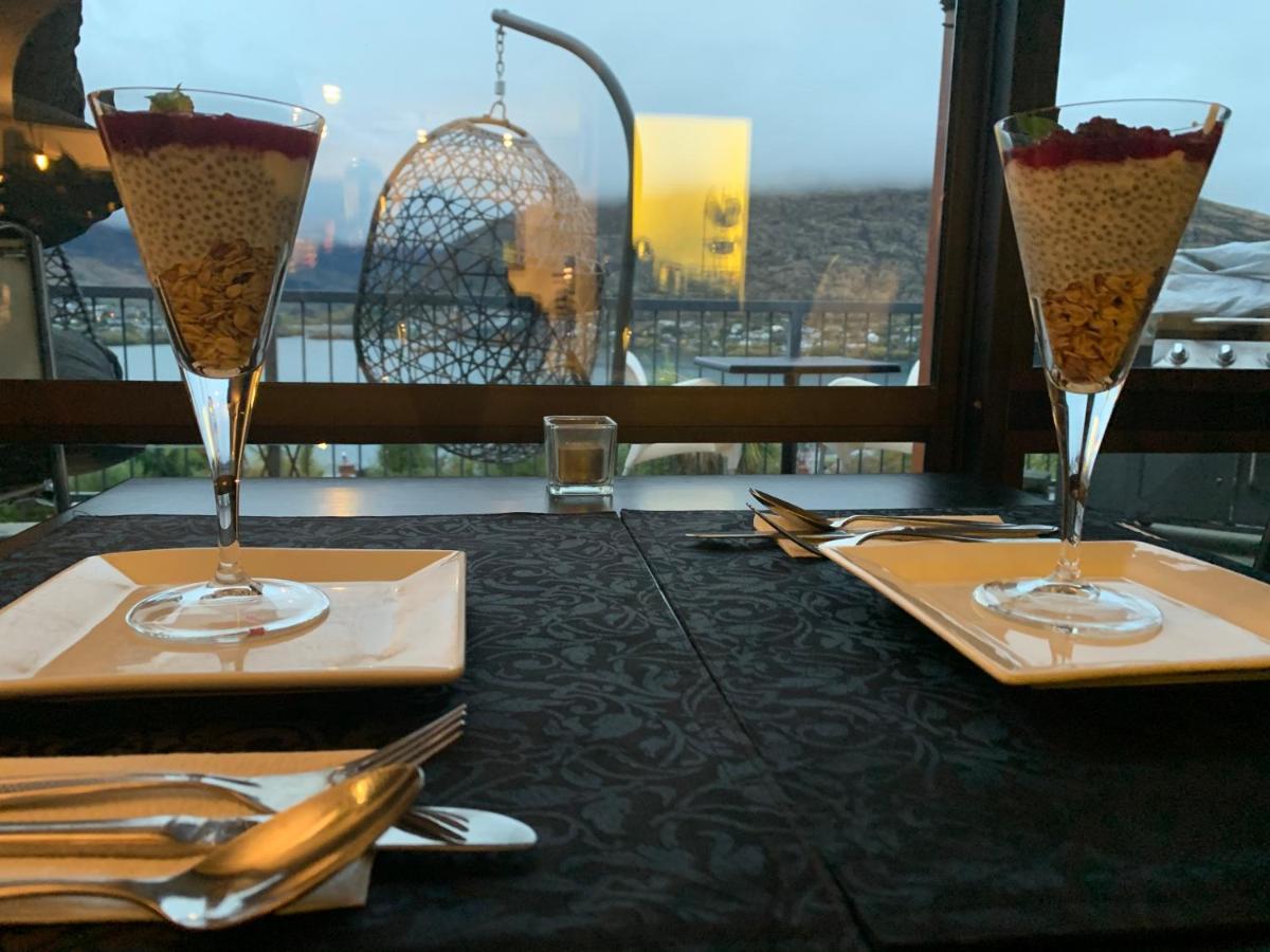 The Embassy B&B Queenstown Luaran gambar