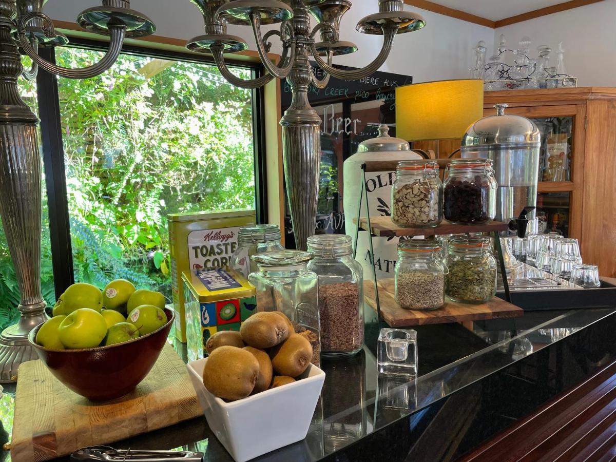 The Embassy B&B Queenstown Luaran gambar