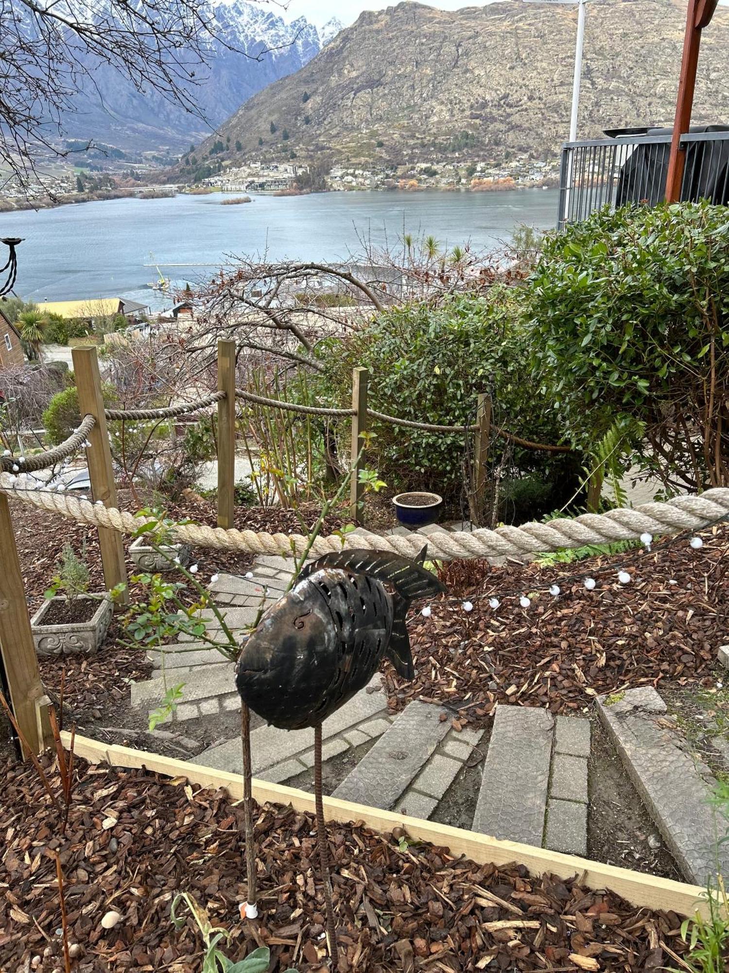 The Embassy B&B Queenstown Luaran gambar