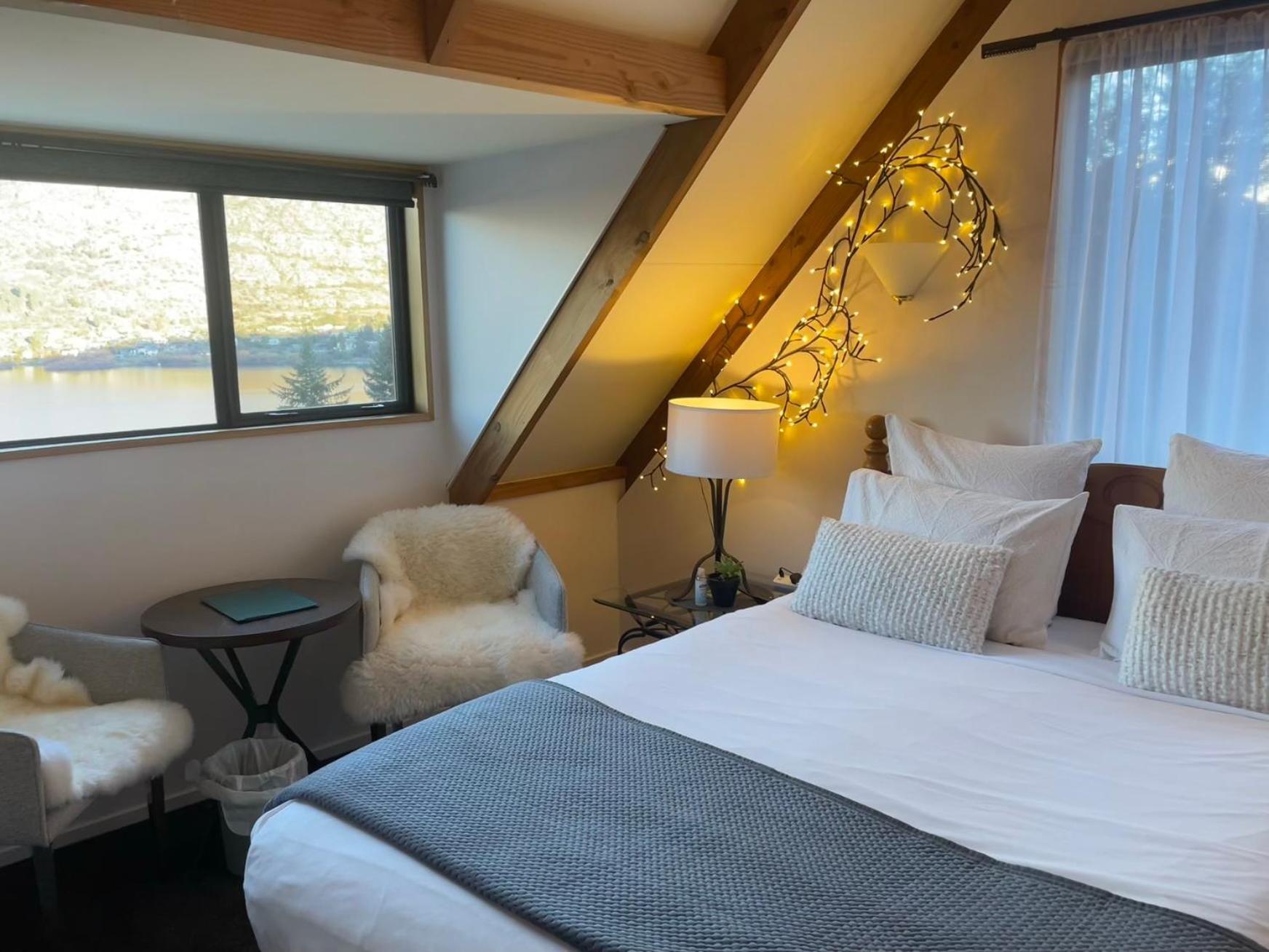 The Embassy B&B Queenstown Luaran gambar