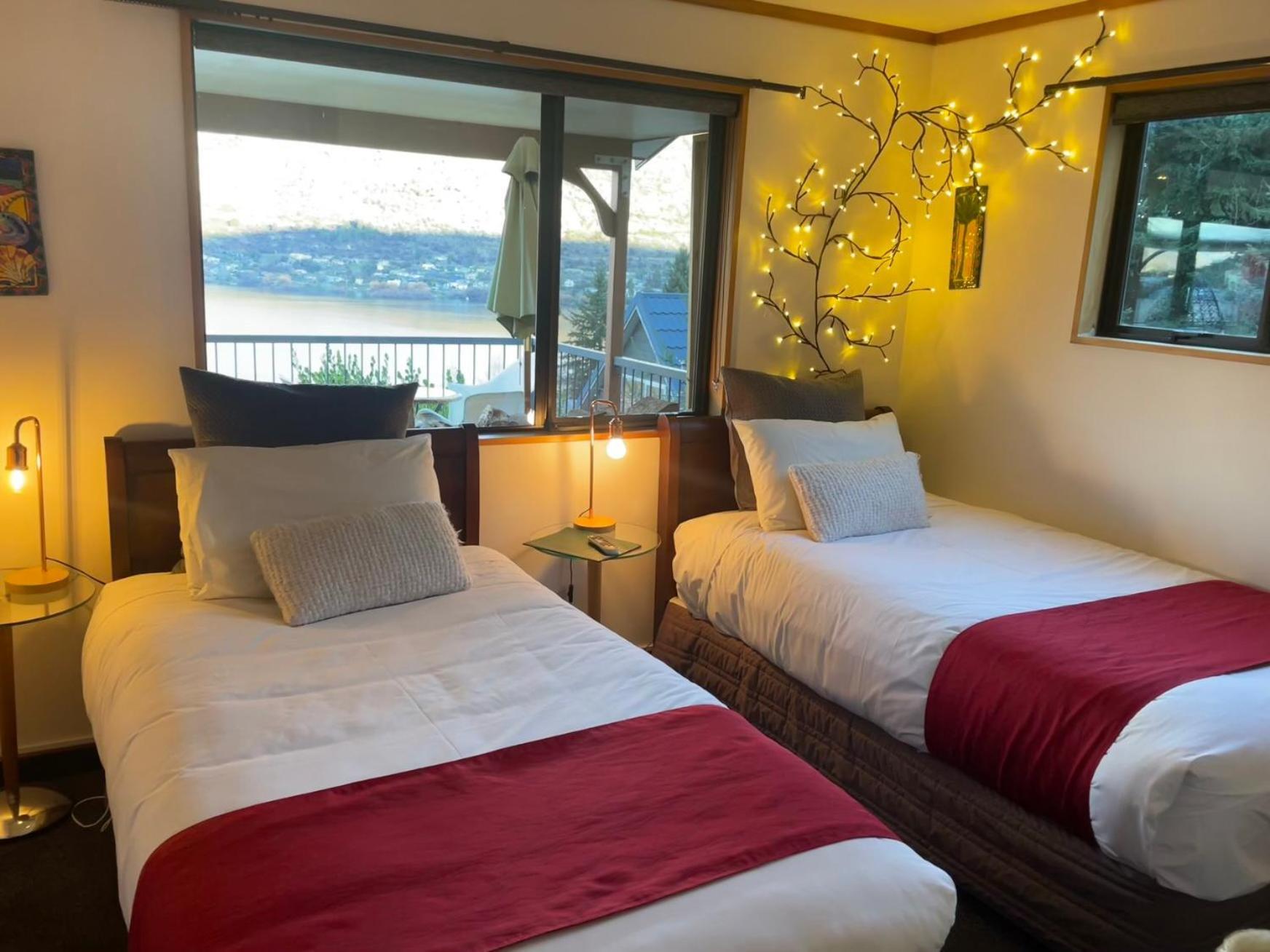 The Embassy B&B Queenstown Luaran gambar