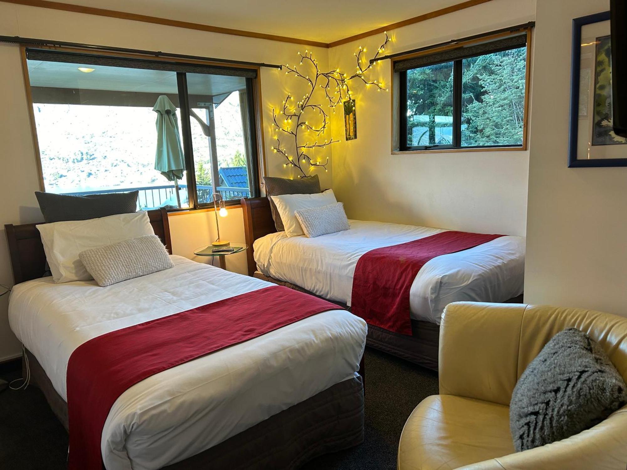 The Embassy B&B Queenstown Luaran gambar